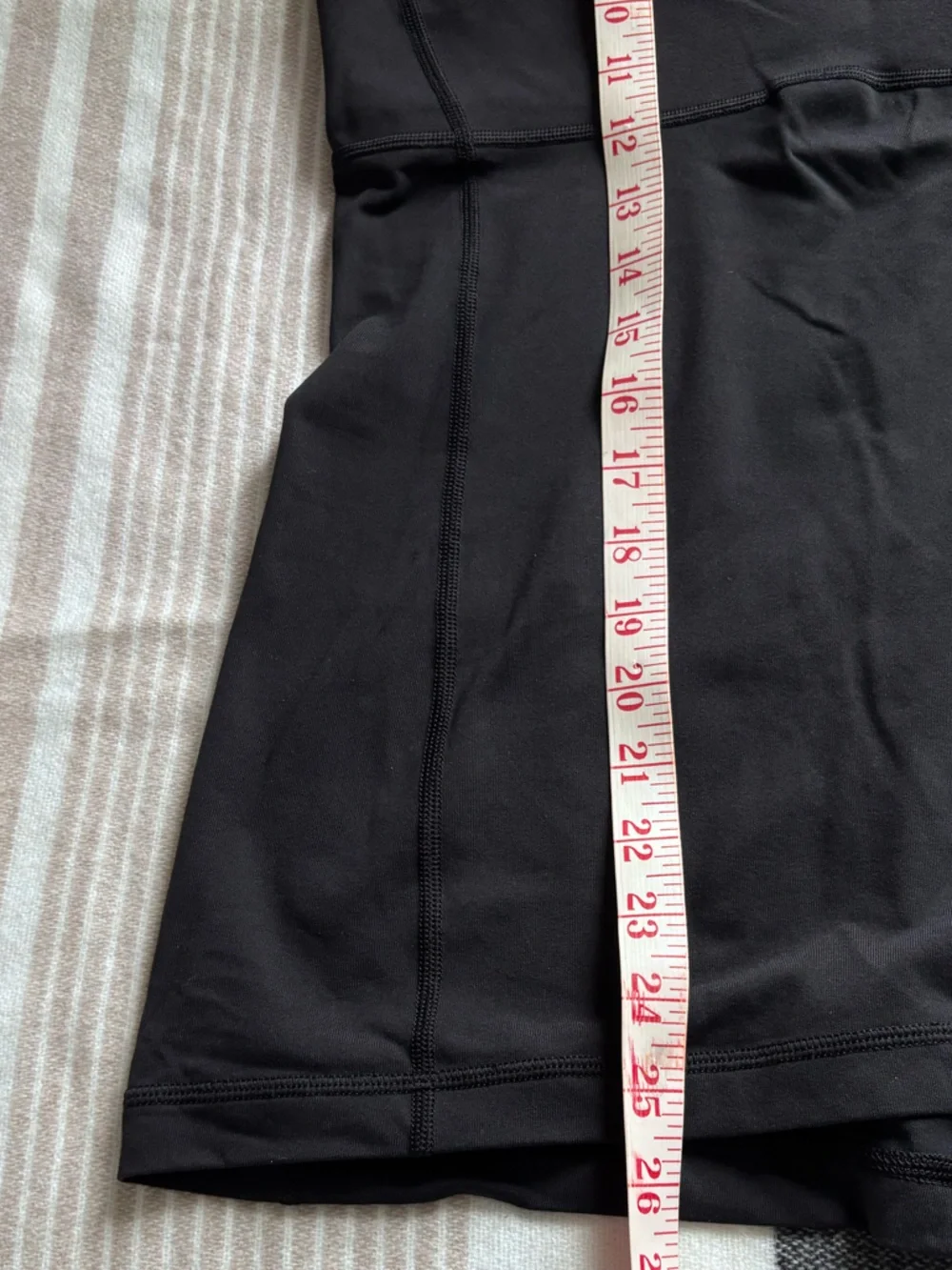 Lululemon Scoop Neck Tank in Black - First Release - Picture 9 of 9